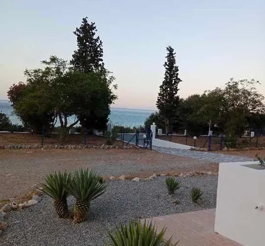 Pefkos Crystal Bay Self-Catered Studios And Apartments 3*