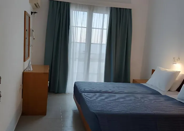 Pefkos Crystal Bay Self-Catered Studios And Apartments شقة فندقية Pefki