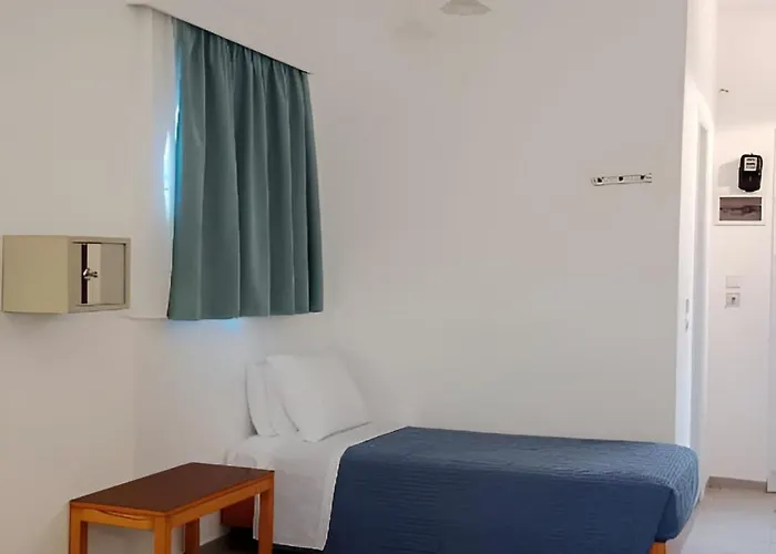 Pefkos Crystal Bay Self-Catered Studios And Apartments شقة فندقية Pefki